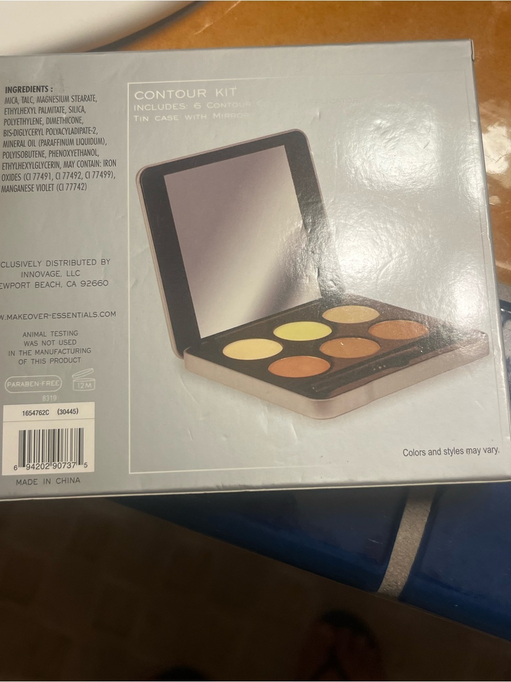 ME Makeover Essentials Contour Kit - - Picture 2 of 4
